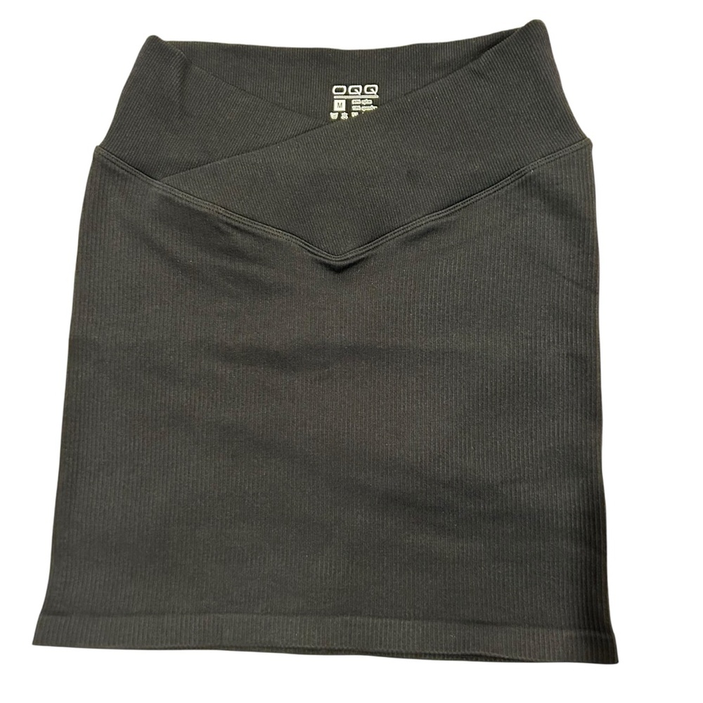 OQQ Women’s Medium Black Ribbed Mini Skirt High Waist Bodycon NWOT - Picture 2 of 4